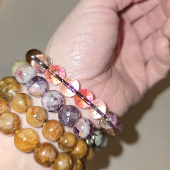 🥳SALE🐰 10mm Super 7 Bracelet - Picture 8 of 8